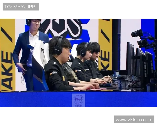 Xiaohu辛德拉精彩表现击杀敌手引领团队逆转战局的传奇时刻 Xiaohu辛德拉精彩表现击杀敌手引领团队逆转战局的传奇时刻