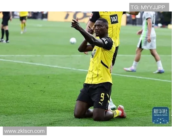 沃尔夫斯堡客场大战多特蒙德逼平德甲收获关键1分